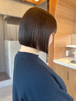 ロンド ボーイ 表参道(Lond BOY)&nbsp;ミニウルフチェリーブラウンブリーチなしショートボブ前髪