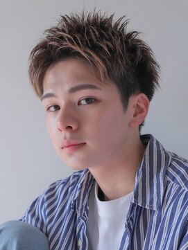 ポイントファイブバイソレイユ 豊橋駅前大通店(.5 by SOLEIL) メンズアップバングスパイキーショート