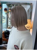 【R】ハイトーンボブ ホワイトベージュ ブリーチ
