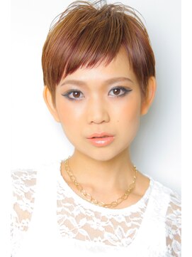 ピークアブー 原宿ハラカド(PEEK-A-BOO) 【PEEK-A-BOO】 タイトなベリーショート　西尾卓義