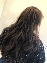 グラマラスヘアー&nbsp;ゆるふわロングスタイル