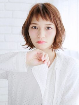 ナル 白山神社参道通り店(nalu) 透け感バングの外はねバルーンボブ