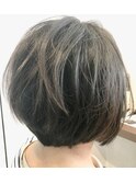 ショートボブ
