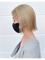 アットグレイス(@grace) ハイトーンカラー×ショートボブ/ハイライト金沢◎20代30代40代