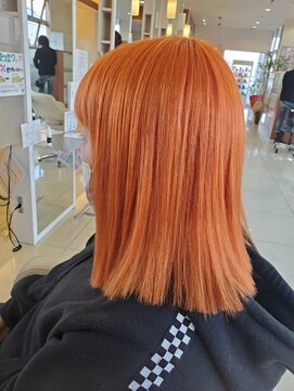 アイコニック 豊田店(ICONIQ) 切りっぱなしミディアム/ビタミンオレンジ♪