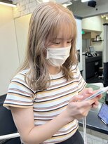 ヒート バイ アンカットラウンジ 渋谷(HEAT by UNCUT&LOUNGE)&nbsp;ダブルカラー/ベージュカラー/ケアブリーチ/ミルクティーカラー