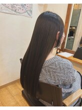 ヘアーアンドメイク モイ(hair&make Moi) ロングストレートヘア