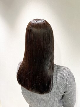 オリオリ ネイ(oli-oli ne'i) 暗髪カラー/ダークグレージュ/タイトストレート