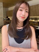 グランド(GRAND)&nbsp;セミロング30代40代ストレートレイヤー前髪なし前髪あり表参道ｖ