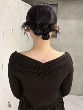 スウィープ(sweep) タイトヘア/カチモリ/お呼ばれヘア