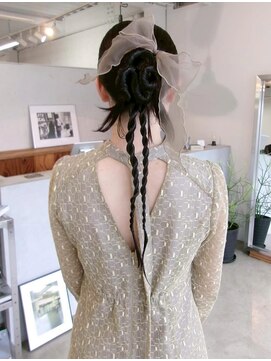 スワッグ(swag) 編み込みアップスタイルブライダルヘア成人式ヘアセット