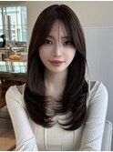 ロングレイヤー シースルーバング フェミニン 小顔前髪