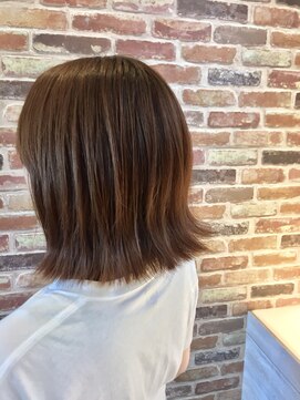 チル ホリデー(Chill holiday) 抜群の支持率!きりっぱなしボブ