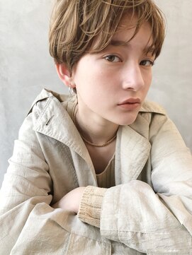 ブリッサ(brisa) 【brisa表参道】 マッシュショート/大人かわいい/フェザーバング