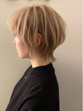 カイラ(KAILA) 【KAILA】ハイトーンベージュピンクウルフショート☆高野担当