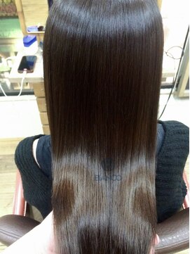 ビアンコ(BIANCO) 艶髪再生 髪質改善 似合わせカット着物大人ガーリー酸熱イルミナ