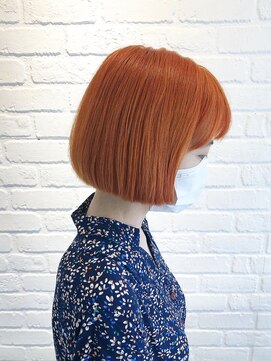 デイジー インデックスヘア 大島店(DAISY index hair) オレンジカラー ブリーチ アプリコットオレンジ ミニボブ