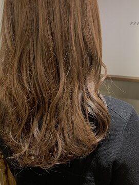 ムーン(moon) #縮毛矯正#ストレート#ミニウルフ#テラコッタ#くすみブルー