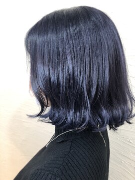 ボックスサロンアンドカフェ(box. SALON and CAFE) 暗髪ブルーラベンダー