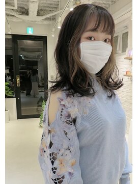 リンカラン ルリエ(LINGKARAN Relier) フェイスラインカラー