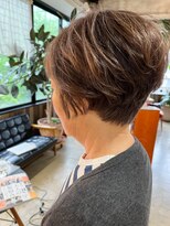 ビハインドザカーテン(BEHIND THE CURTAIN)&nbsp;明るい白髪染め×ショート