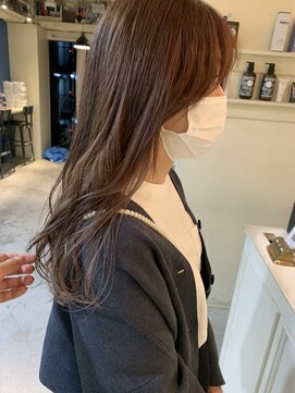 ロロ(ro-ro) 【恵比寿ro-ro】ナチュラルプラチナグレージュ×ゆるふわカール