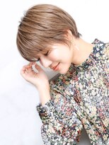 無垢(muku)&nbsp;大人可愛い小顔くびれヘアアッシュ A4