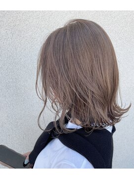 ゴットラトゥール(GOTTO LATOUR) シアーベージュの愛されミディ☆