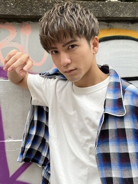 スティーロ 渋谷(Steelo) ショートマッシュ+ハイライト 渋谷