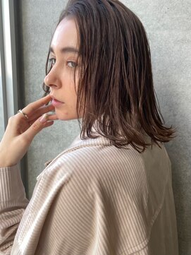 フュー 新小岩(few.) 黒髪/グレーベージュ/レイヤーロング/前髪パーマ[新小岩駅]