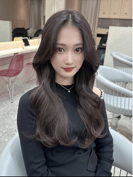 ラルムバイシー 新宿(LARME by Sea) 韓国ヘア/韓国スタイル/韓国/レイヤーカット/顔まわりカット