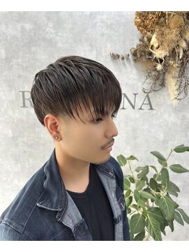 リロハナ(RILOHANA) メンズカット