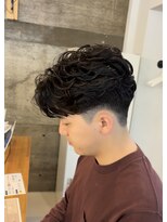 メンズギフト(men's GIFT)&nbsp;ラルフフェザー毛流れパーマセンターパート刈り上げ