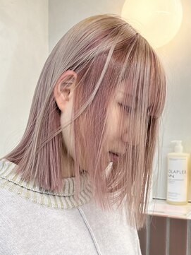 ジーナ 横浜(Zina) ピンクとベージュアンブレラカラー