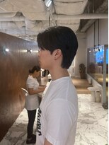 ウノプリールヴァモス(unopulir Vamos)&nbsp;襟足ありセンターパート韓国