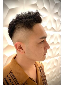 銀座マツナガ 浅草店 短髪/ハイスキンフェード/7：3スタイル/ワイルド