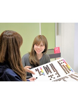 専属女性スタイリストが最後まで丁寧に向き合いお悩みを解決☆