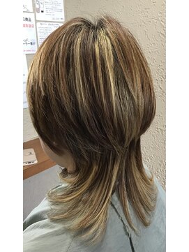 オッジヘアー(Oggi Hair) ハイライトウルフカット10月