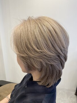 ヘアーアンドカラー ルジャルダン 葛西店(le jardin) ハイトーンブロンドウルフ