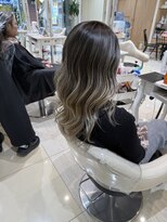 クレア 上大岡(CREA)&nbsp;白髪ぼかしハイライト縮毛矯正ダブルカラー髪質改善30代40代50代