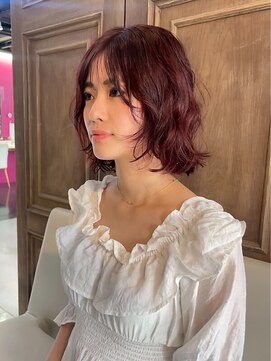 アッド バイ ケーツー(add by K-two) 柔らかさを演出する大人のミディアムパーマ