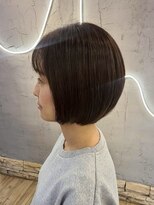 ヴィサージュバスク(VISAGE ba.s.k)&nbsp;大人女性に似合う上品ショートボブスタイル
