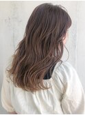 ブラウンベージュ