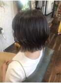 ショートボブ