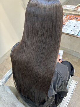 フチュール(futur) premiumストレート