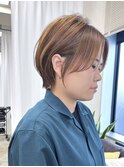 ★耳掛けくびれショート　束感ショート　ベージュハイライト