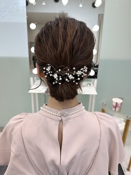 六本木美容室 白金店 結婚式ヘアセット シンプルシニヨンアップ