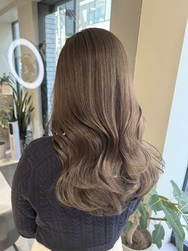 ミズチャーム(Ms.CHARM) グレージュカラー/レイヤー/韓国スタイル/イメチェン