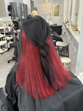 シェイロ(Cielro) 【派手髪レッドカラー/インナーカラー】SAKI