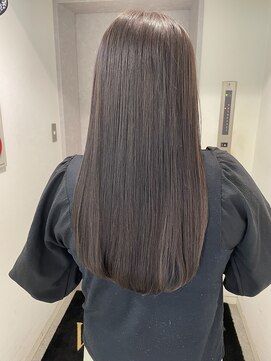 キラーナセンダイ(KiRANA SENDAI) 艶髪ロング×ニュートラルブラウン